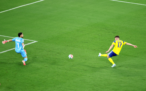 Sweden run riot, Tunisia torn apart